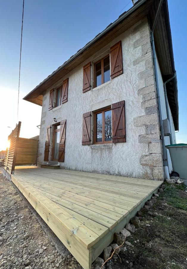 Maison Renovee Au Coeur Du Haut-Jura Entre-Deux-Monts 外观 照片